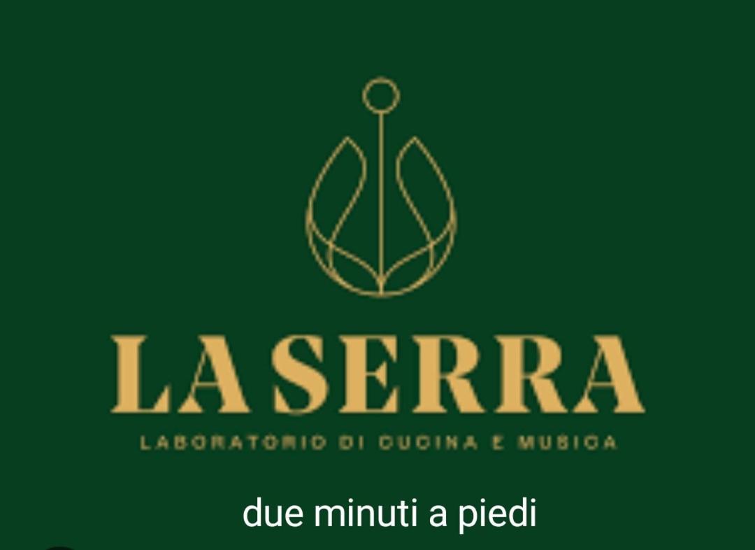 Appartamento Sopra Il Mare Чивитанова Марке Екстериор снимка